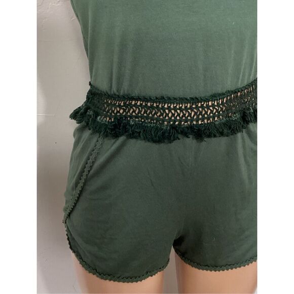New. Robin Piccone green romper cover-up. Retails $129. XS/S - Picture 6 of 9